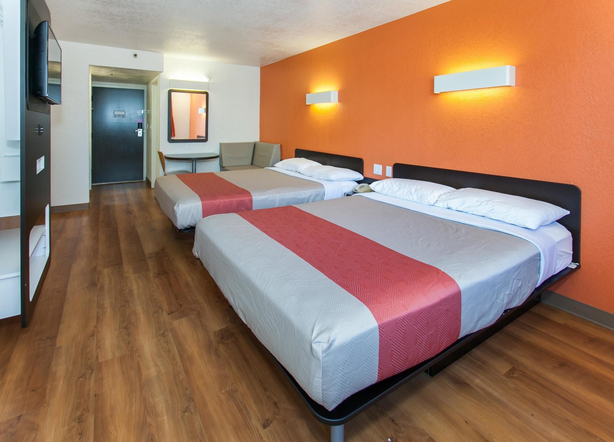 Hotel 6-los Angeles, Ca - Angeles - Lax Inglewood
