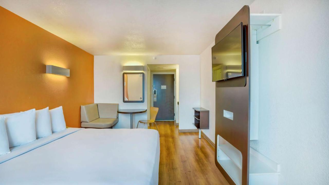6-los Angeles, Ca - Angeles - Lax Hotel Inglewood