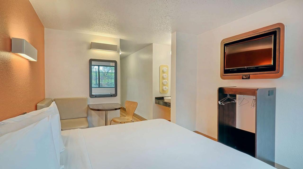 6-los Angeles, Ca - Angeles - Lax Hotel Inglewood