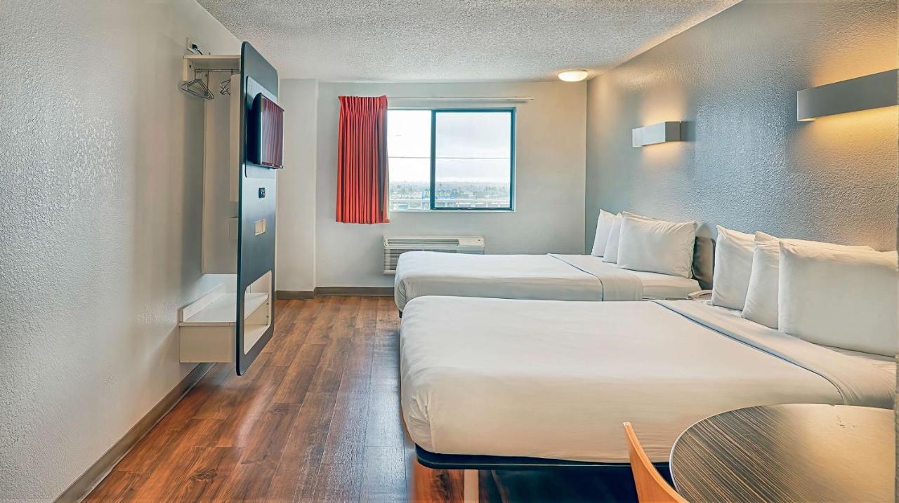 6-los Angeles, Ca - Angeles - Lax Hotel Inglewood