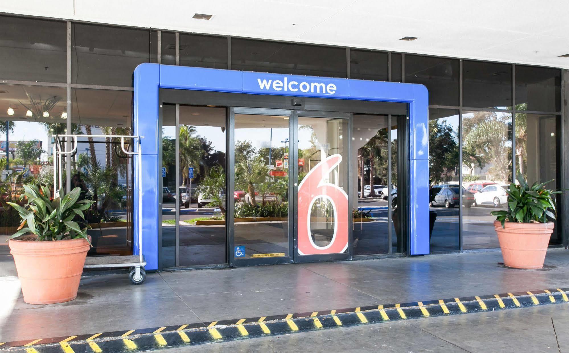 6-los Angeles, Ca - Angeles - Lax 2* Inglewood